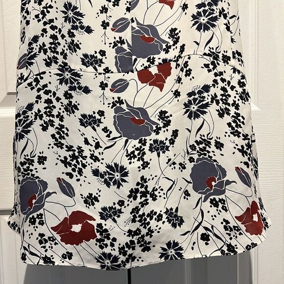 Theory 100% Silk Sleeveless Top Size Small - Picture 8 of 11